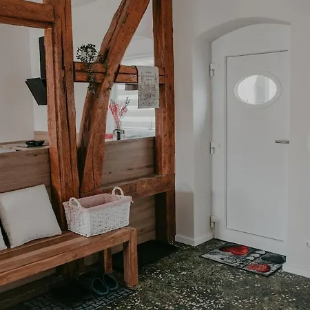 Neu saniertes Ferienhaus nahe Schwerin für 2 Personen, barrierefrei * Bruesewitz